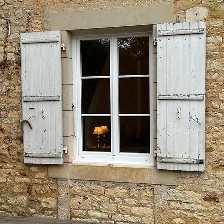 Сasa de vacaciones Domaine De La Dorniere Nanteuil-en-Vallée