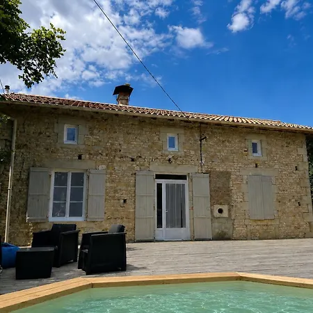 Casa vacanze Domaine De La Dornière Nanteuil-en-Vallée