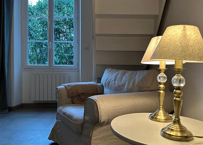 Domaine De La Dorniere